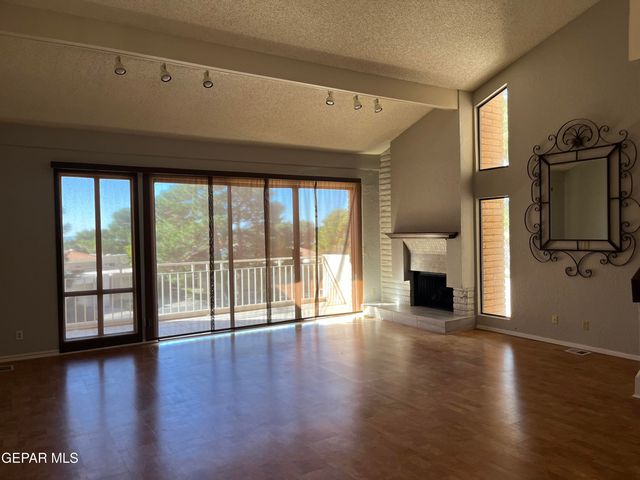 5745 MIRA GRANDE Drive, El Paso, TX 79912