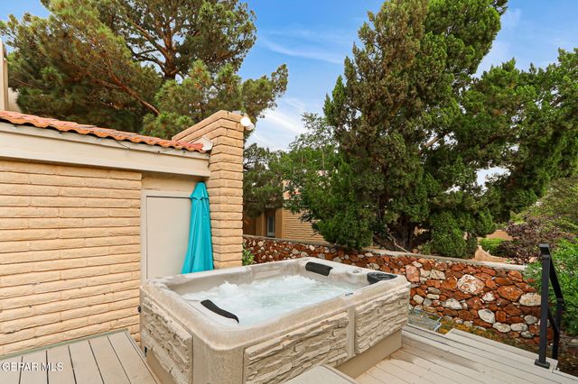 5745 MIRA GRANDE Drive, El Paso, TX 79912