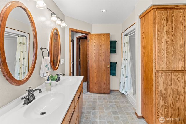 4606 Herman Road SE, Olympia, WA 98501