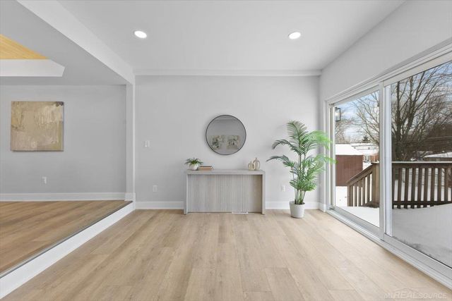 35251 Moravian Drive, Sterling Heights, MI 48312