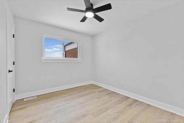 35251 Moravian Drive, Sterling Heights, MI 48312