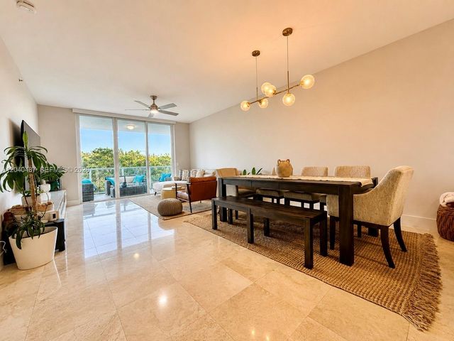 15051 Royal Oaks Ln 303, North Miami, FL 33181