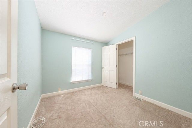 209 Road Runner, Fountain Valley, CA 92708