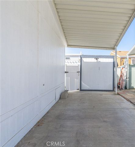 209 Road Runner, Fountain Valley, CA 92708