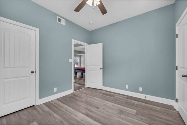 524 Cresthaven Ln, Clarksville, TN 37043