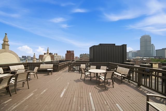 4 Charlesgate E 107, Boston, MA 02215