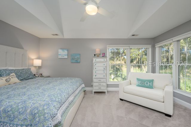 70 Shipyard Dr Apt 125, Hilton Head Island, SC 29928