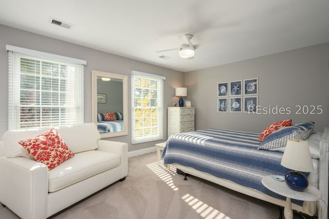 70 Shipyard Dr Apt 125, Hilton Head Island, SC 29928