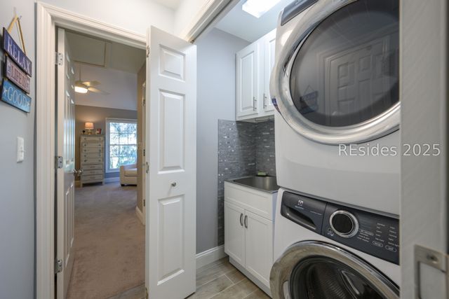 70 Shipyard Dr Apt 125, Hilton Head Island, SC 29928