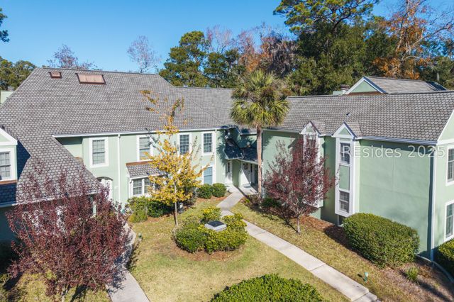 70 Shipyard Dr Apt 125, Hilton Head Island, SC 29928