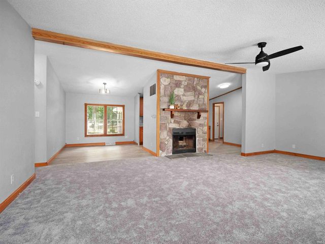 271 EMS T13 Lane, Leesburg, IN 46538