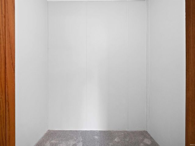 271 EMS T13 Lane, Leesburg, IN 46538