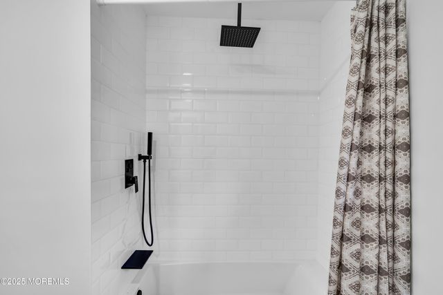 142 Freehold Road, Manalapan, NJ 07726