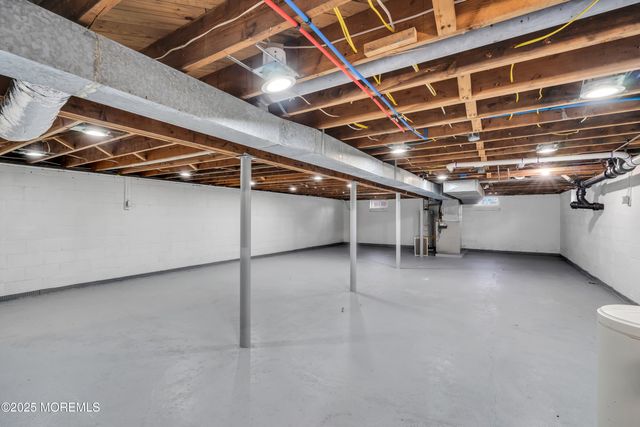 142 Freehold Road, Manalapan, NJ 07726