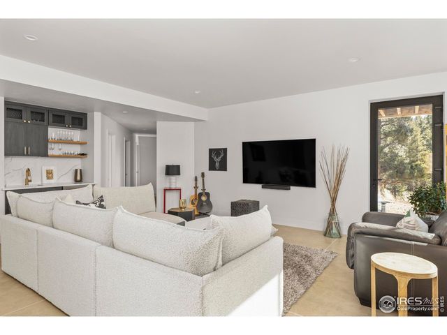 103 W Wildewood Dr, Nederland, CO 80466