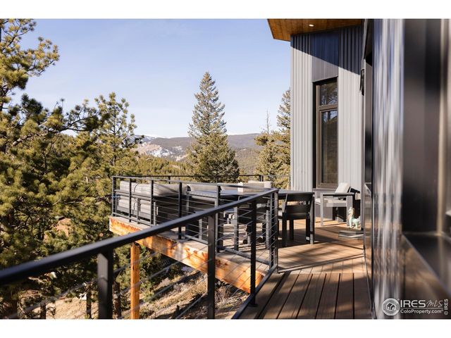 103 W Wildewood Dr, Nederland, CO 80466