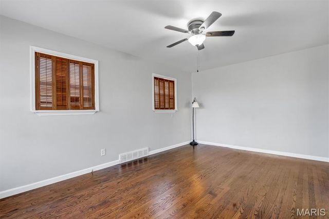 232 Rayburn Avenue, Sunset Hills, MO 63127