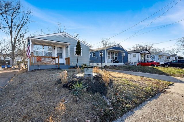 232 Rayburn Avenue, Sunset Hills, MO 63127