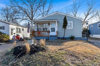 232 Rayburn Avenue, Sunset Hills, MO 63127