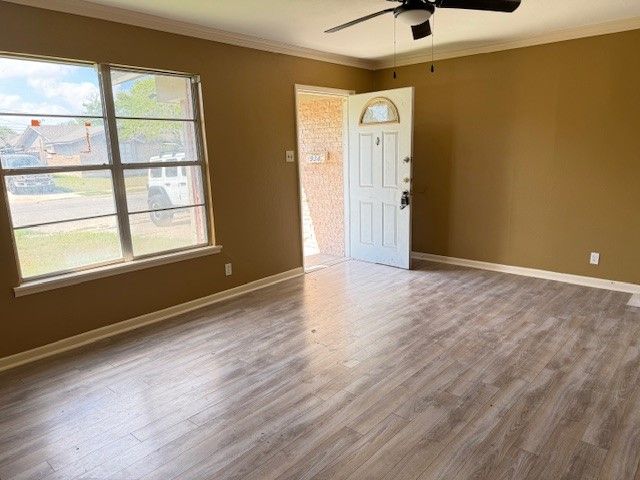 934 Salem Dr, Corpus Christi, TX 78412