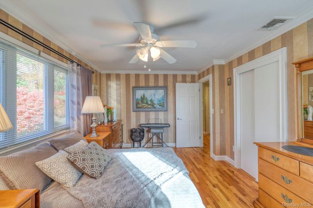 135 Barrett Hill Road, Carmel, NY 10512