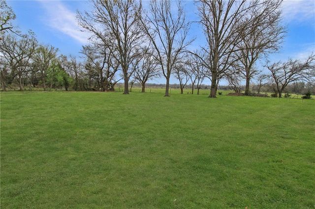 4712 Main Street, Parsons, KS 67357