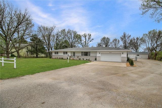 4712 Main Street, Parsons, KS 67357