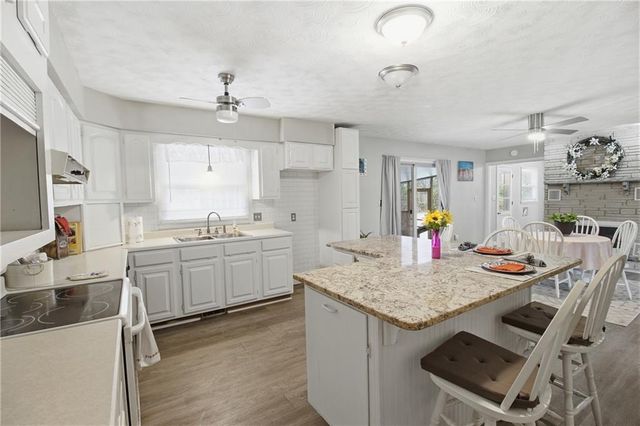 4712 Main Street, Parsons, KS 67357