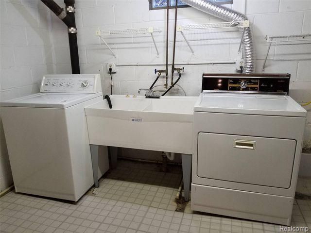 1416 Edgewood Road, Birmingham, MI 48009