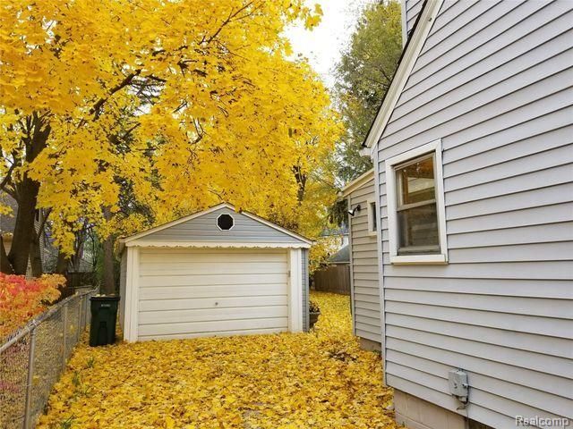 1416 Edgewood Road, Birmingham, MI 48009