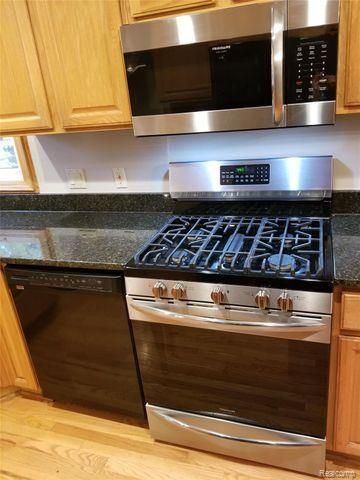1416 Edgewood Road, Birmingham, MI 48009