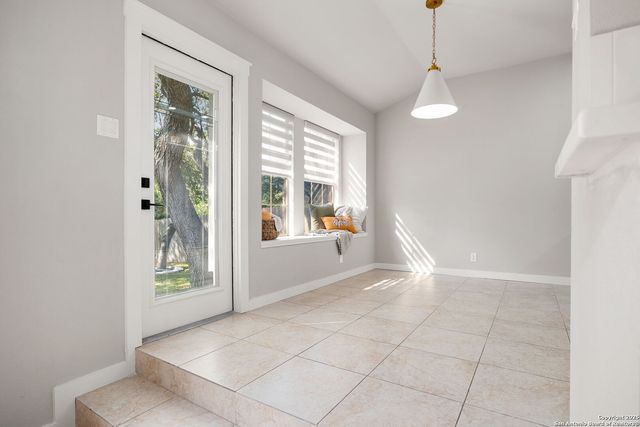 15743 Dawn Crest, San Antonio, TX 78248