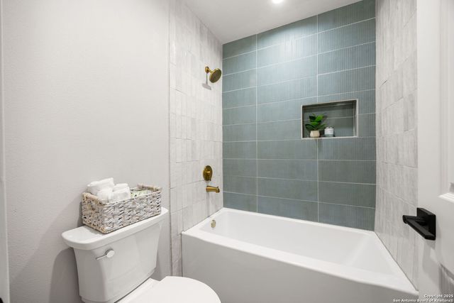 15743 Dawn Crest, San Antonio, TX 78248