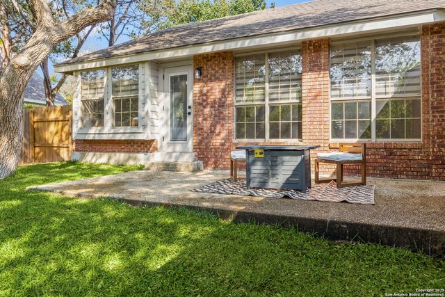 15743 Dawn Crest, San Antonio, TX 78248