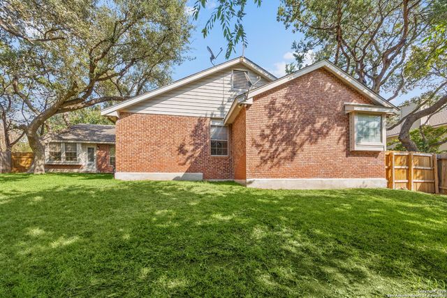 15743 Dawn Crest, San Antonio, TX 78248