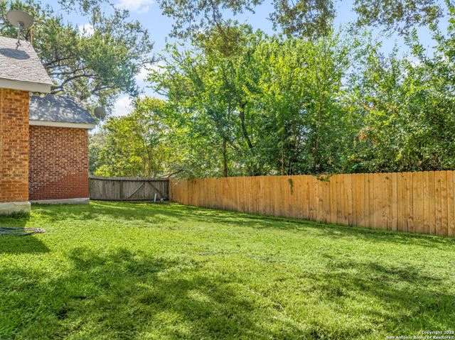 15743 Dawn Crest, San Antonio, TX 78248