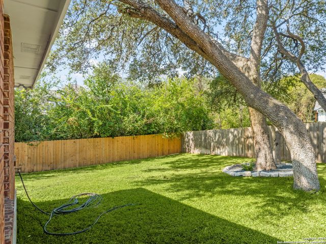 15743 Dawn Crest, San Antonio, TX 78248