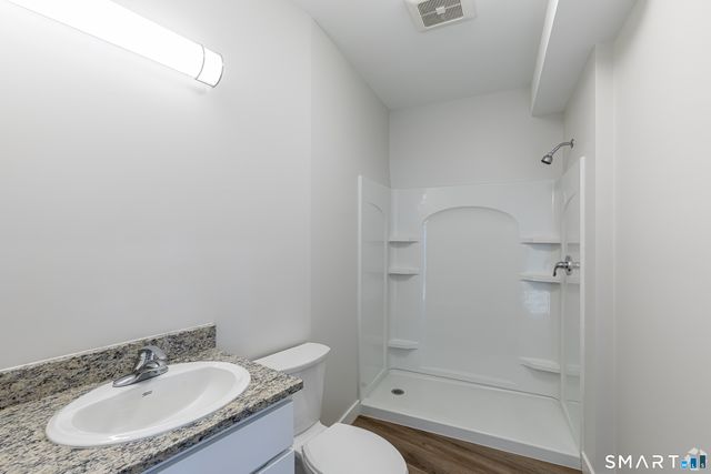 401 Albany Turnpike 311, Canton, CT 06019