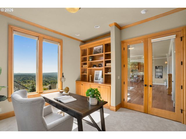 9930 Nw UPTON Ct, Portland, OR 97229