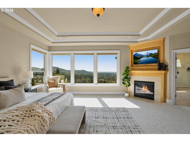 9930 Nw UPTON Ct, Portland, OR 97229