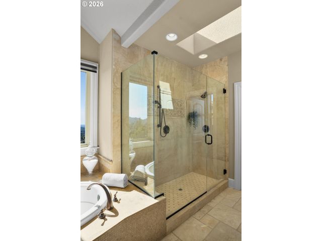 9930 Nw UPTON Ct, Portland, OR 97229