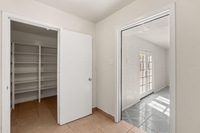 10510 Del Rey Road SW, Albuquerque, NM 87121