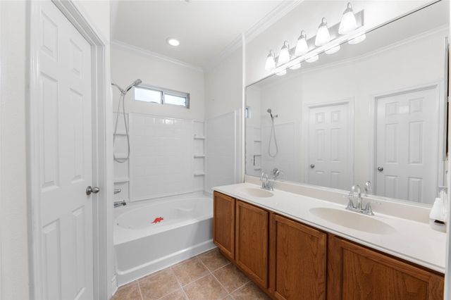 7138 Sun Village Drive, Houston, TX 77083