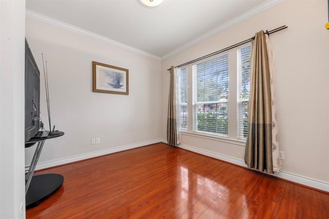 7138 Sun Village Drive, Houston, TX 77083