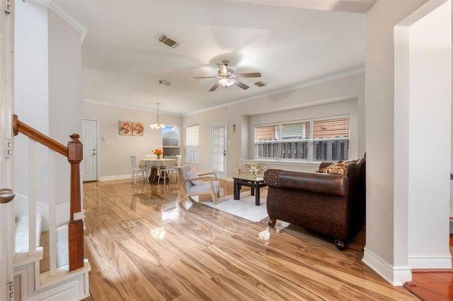 7138 Sun Village Drive, Houston, TX 77083