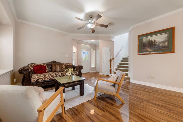 7138 Sun Village Drive, Houston, TX 77083