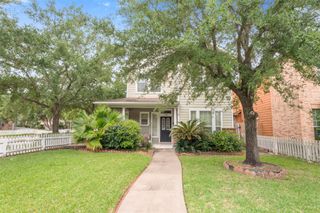 7138 Sun Village Drive, Houston, TX 77083