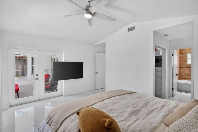 249 NW 48th Avenue, Deerfield Beach, FL 33442