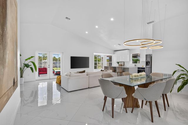 249 NW 48th Avenue, Deerfield Beach, FL 33442