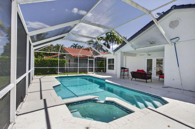 249 NW 48th Avenue, Deerfield Beach, FL 33442